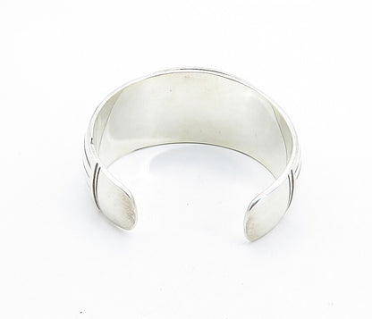 925 Sterling Silver  Vintage Shiny Raised Detail Tapered Cuff Bracelet  BT2560