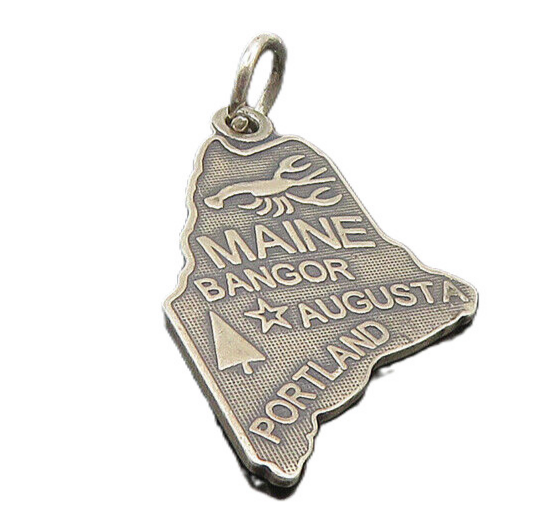 925 Sterling Silver  Vintage Dark Tone Maine State Map Drop Pendant  PT6919