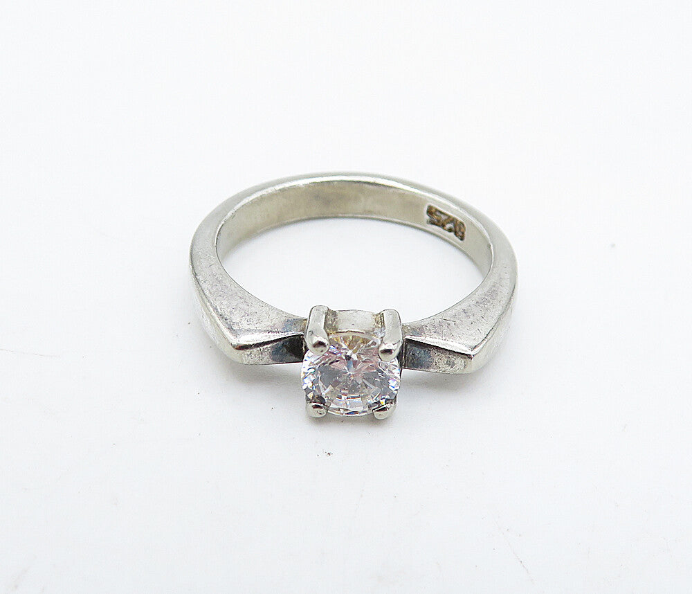 925 Sterling Silver  Vintage Cubic Zirconia Shiny Solitaire Ring Sz 6  RG4790