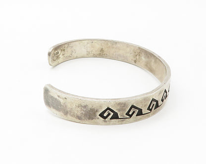 925 Sterling Silver  Vintage Oxidized Pattern Smooth Cuff Bracelet  BT5599