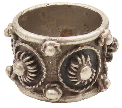 MEXICO 925 Silver  Vintage Raised Edge Floral Beaded Detail Ring Sz 5  RG26504