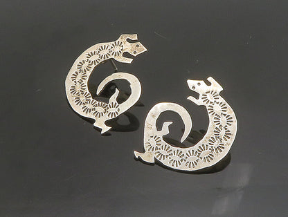 925 Sterling Silver Vintage Etched Coiled Lizard Drop Earrings EG11674