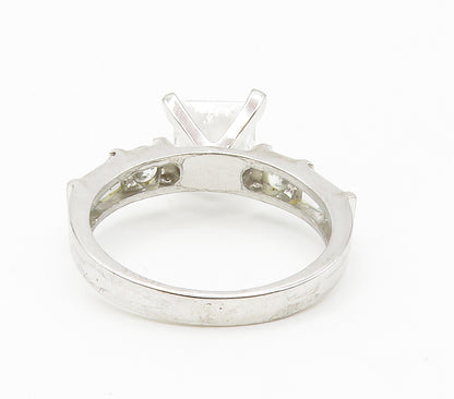 925 Sterling Silver  Shiny Cubic Zirconia Solitaire Accent Ring Sz 7  RG15027