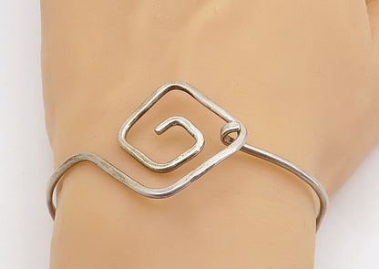 925 Sterling Silver  Vintage Thin Spiral Design Hook Bangle Bracelet  BT2865