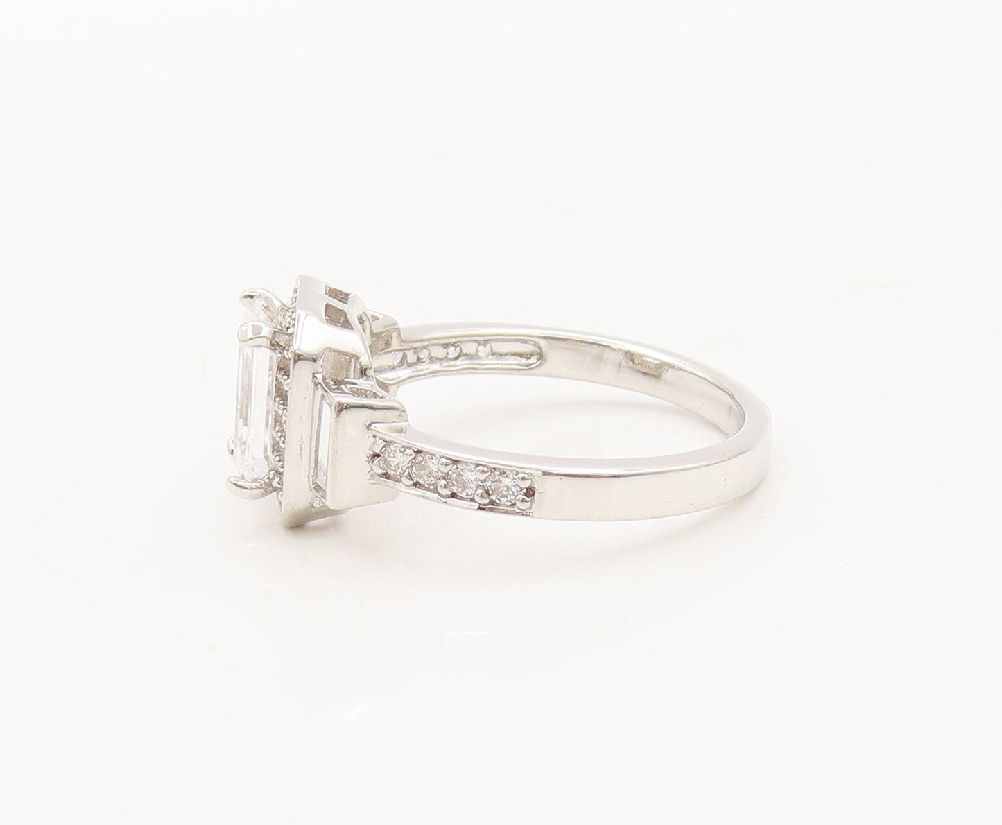 925 Silver Vintage Ring Rectangle Cut CZ Main Stone Halo Inlay CZ Sz 9  RG27592