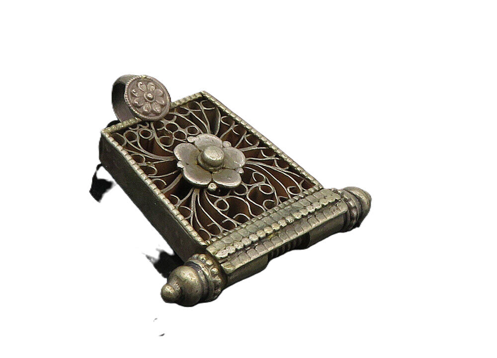 925 Sterling Silver  Vintage Dark Tone Open Floral Design Pendant  PT7788