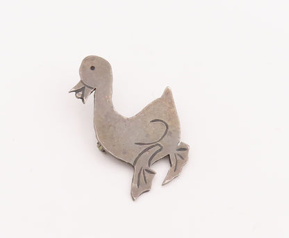 925 Sterling Silver Vintage Brooch Pin Solid Etched Happy Walking Duck  BP11045