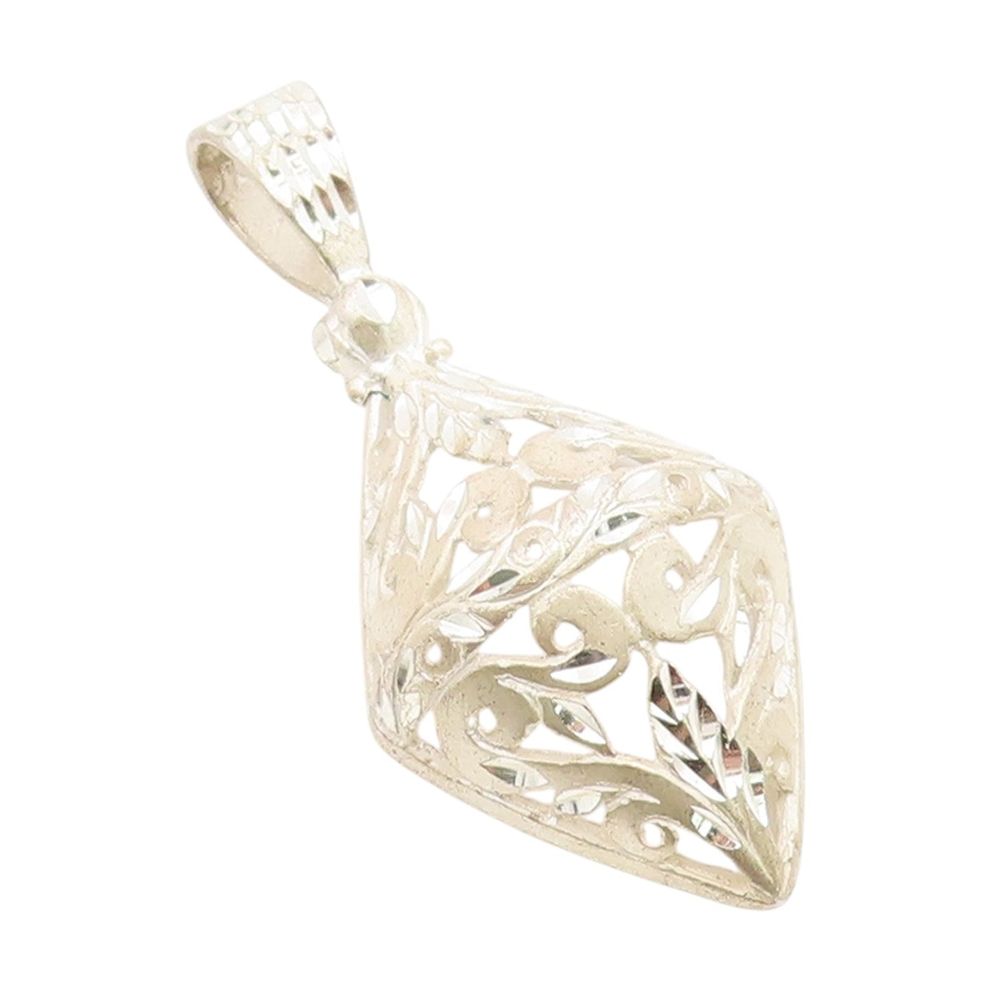 925 Sterling Silver Vintage Pendant Intricate Openwork Scroll Locket  PT25961