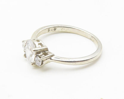925 Sterling Silver  Cubic Zirconia Solitaire With Accents Ring Sz 8  RG10248