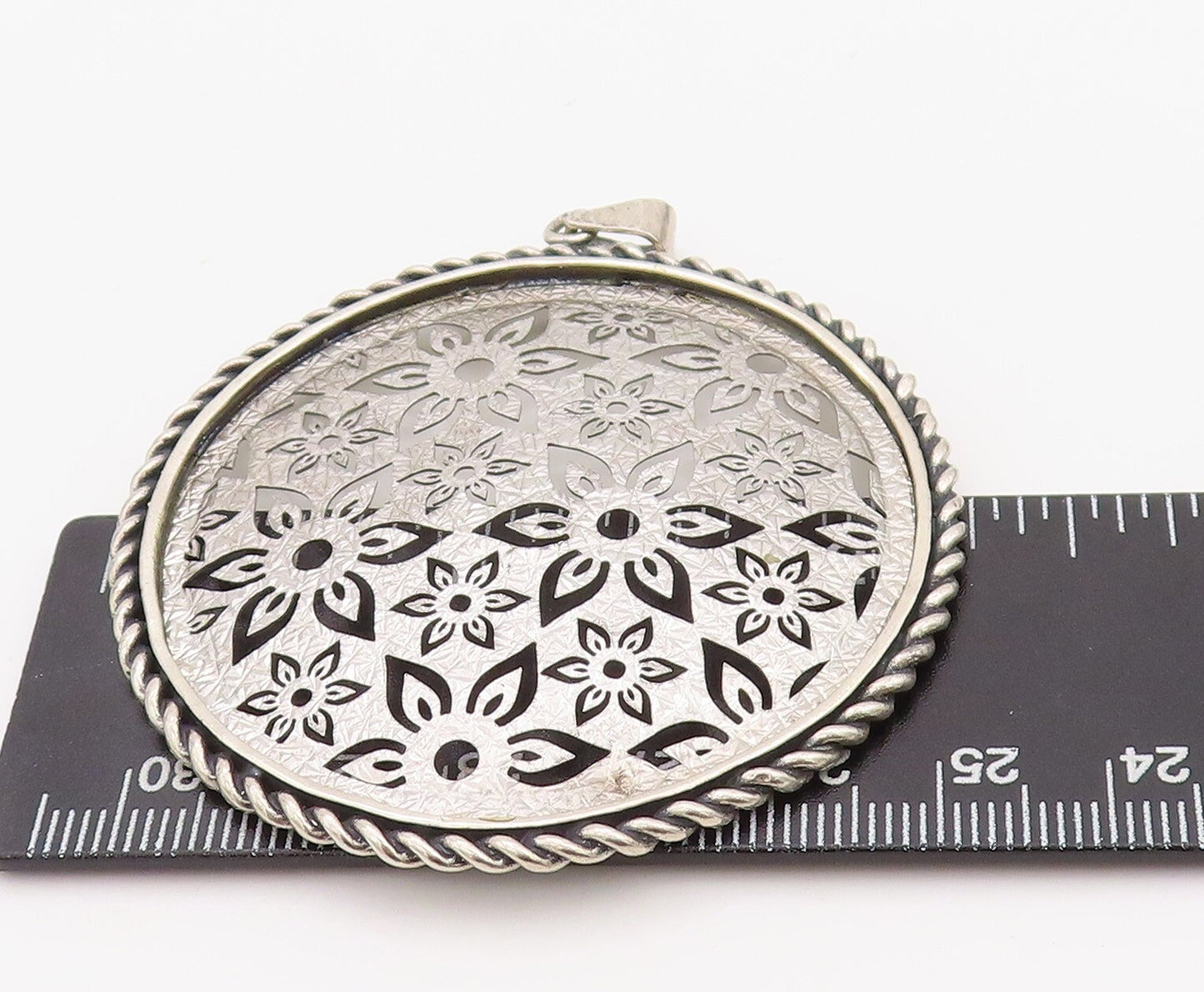 925 Sterling Silver Vintage Pendant OR PAZ ISRAEL Stencil Cut Flowers  PT23489