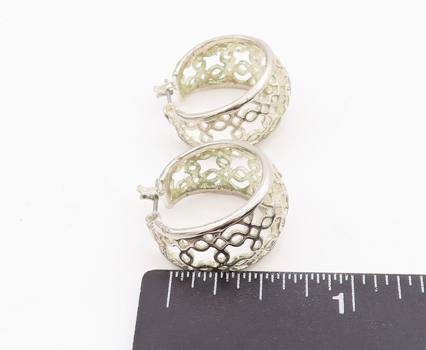 925 Sterling Silver Vintage Earrings Cutout Square Pattern Hoops  EG13087