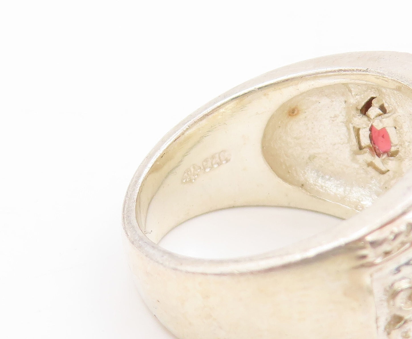 925 Sterling Silver Vintage Ring Swirly Carved Marquise Cut Garnet Sz 7  RG31834