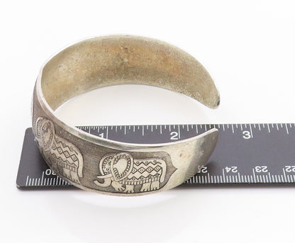 925 Sterling Silver Vintage Bracelet Etched Tribal Elephant Parade Cuff  BT11407
