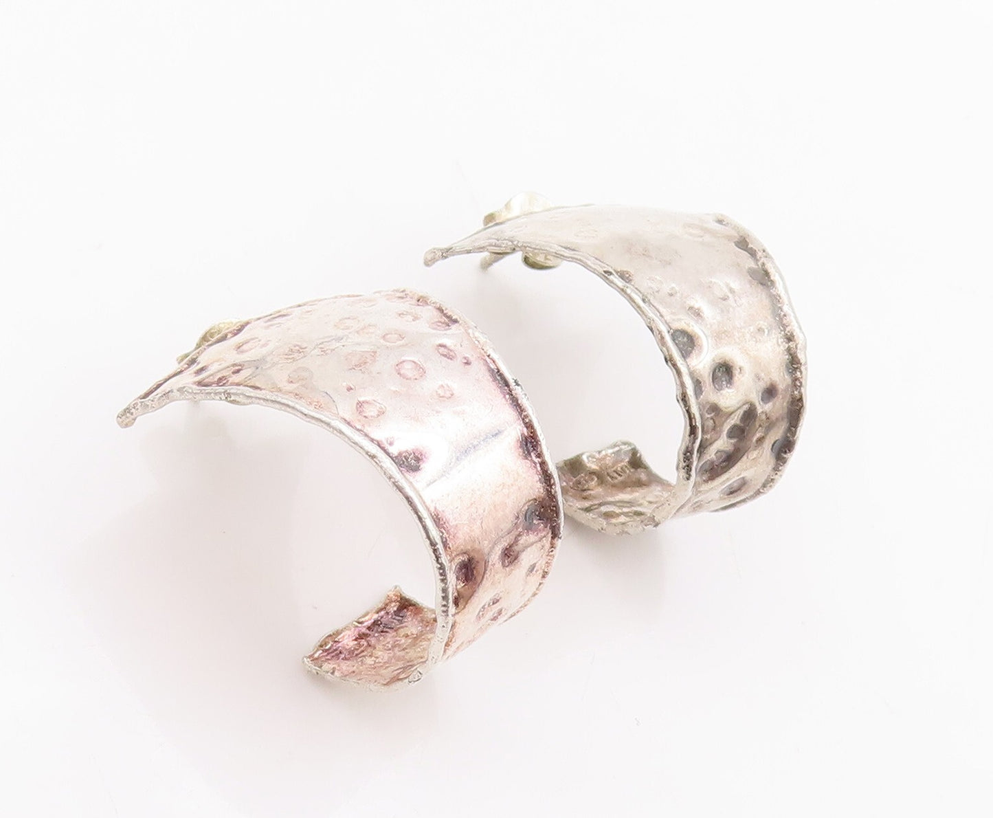 925 Sterling Silver Vintage Earrings Brutalist Dent Effect J Hoop  EG13137