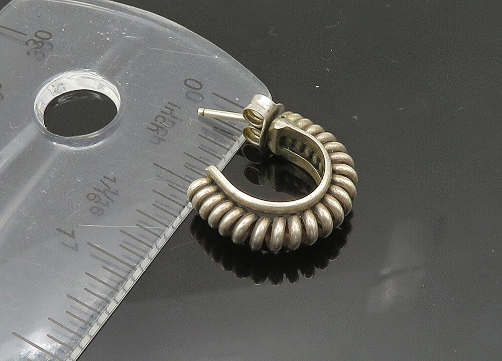 925 Sterling Silver  Vintage Petite Fluted Round JHoop Earrings  EG10733
