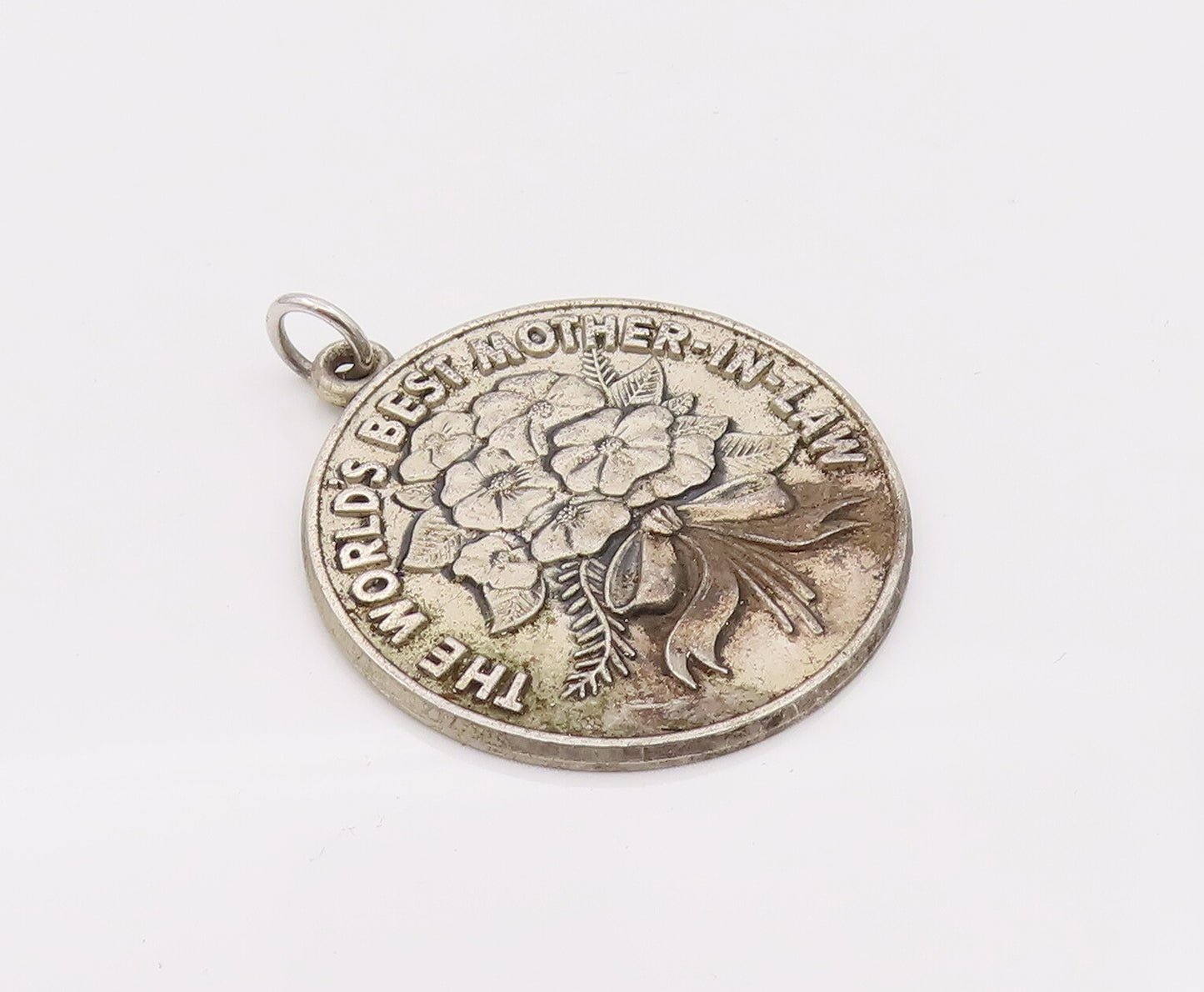 925 Sterling Silver Vintage Best Mother In Law Medal Carved Pendant PT22097