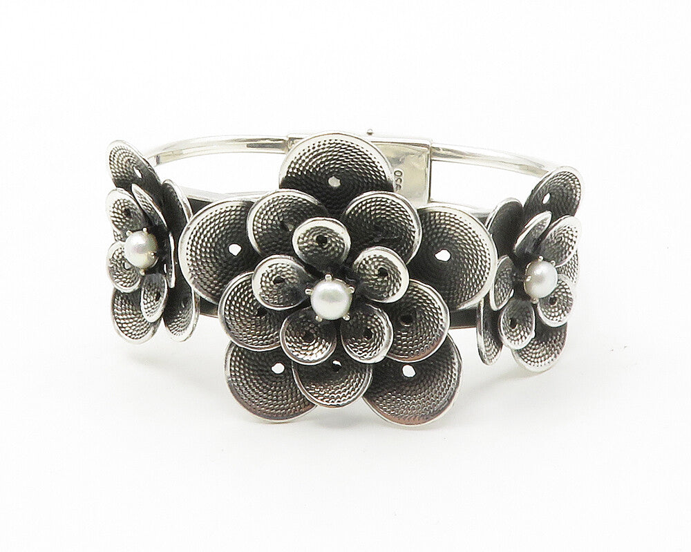 925 Sterling Silver  Vintage Petite Pearls Flower Motif Cuff Bracelet  BT5401
