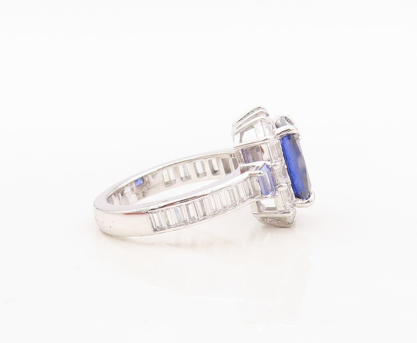 925 Sterling Silver Vintage Ring Rectangle Sapphire Halo CZ Frame  Sz 7  RG30347