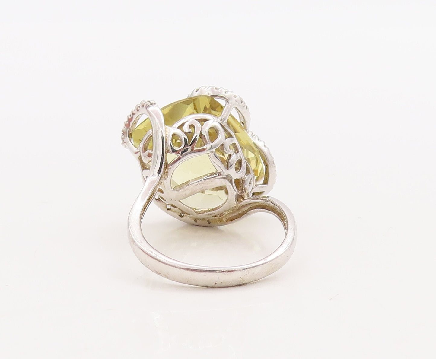 925 Sterling Silver Vintage Ring Floral Carved Amorphas Lime Quartz Sz 9 RG29865