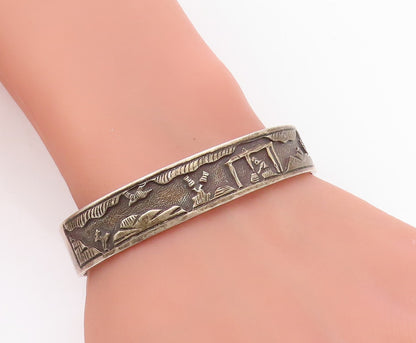 925 Sterling Silver Vintage Bracelet NAVAJO ZUNI Carved Storyteller Cuff BT11590