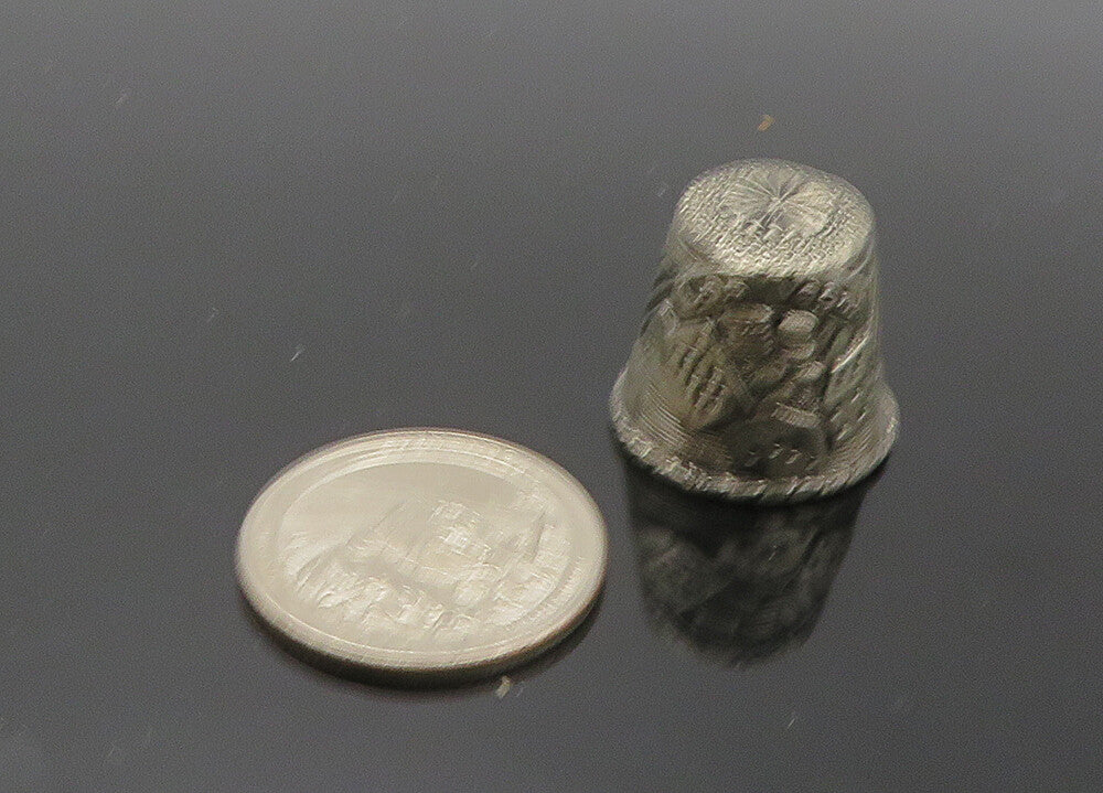 925 Sterling Silver  Vintage Dark Tone Las Vegas Sewing Thimble  TR2859