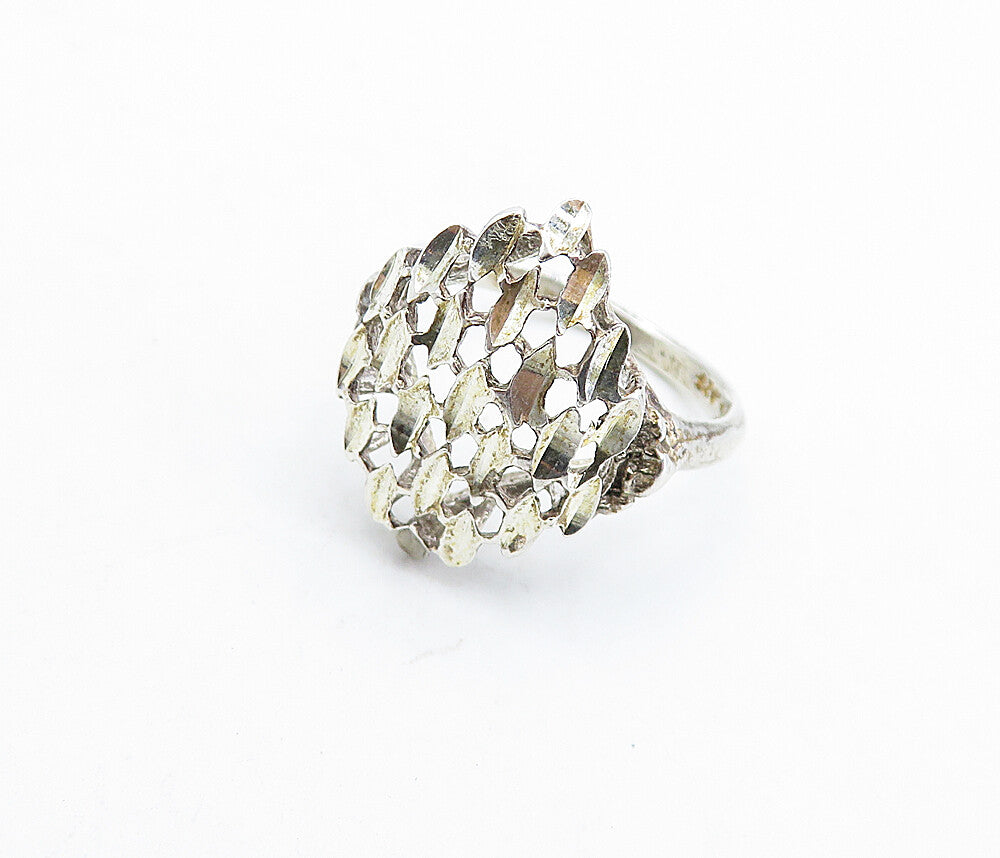 925 Sterling Silver  Vintage Shiny Diamond Cut Detail Band Ring Sz 6  RG6259