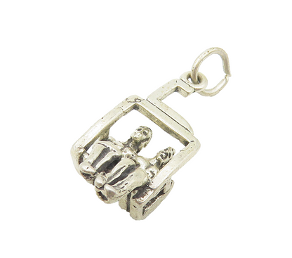 925 Sterling Silver  Vintage Petite Cable Lift Sitting Couple Pendant  PT8736