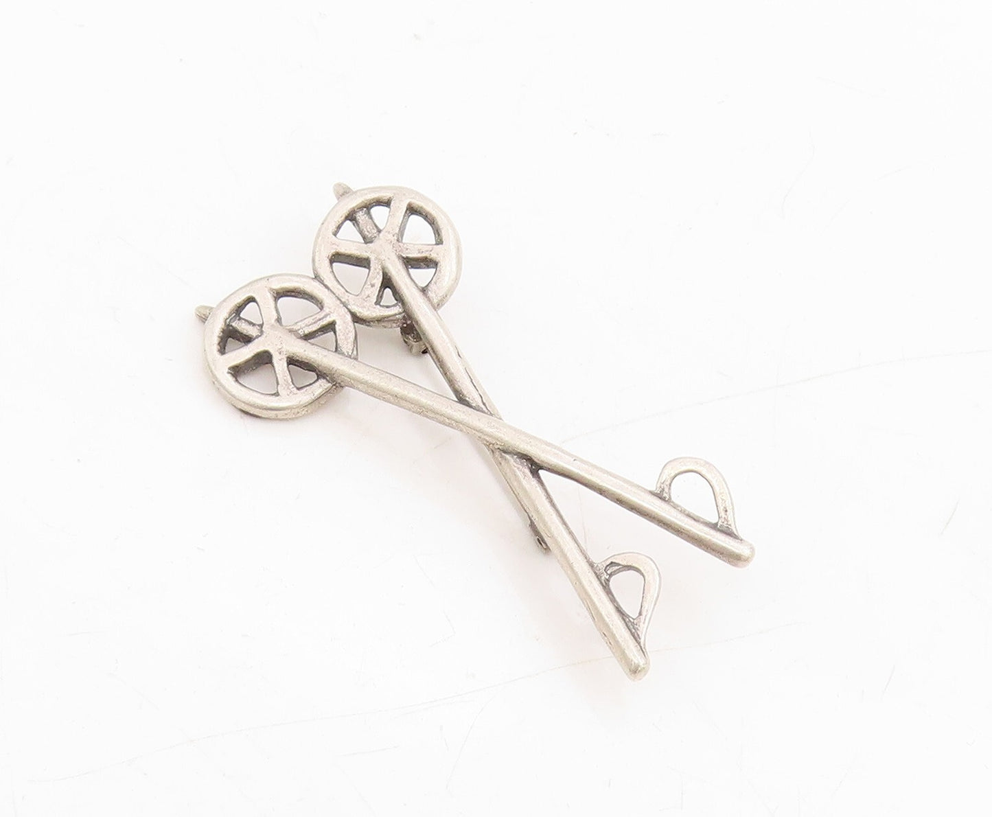 925 Sterling Silver Vintage Brooch Solid Cutout Skiing Sticks  BP11494
