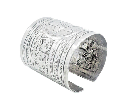 Solid Silver Vintage Antique Etched Star Pattern Cuff Bracelet  BT3372