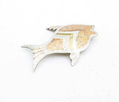 MEXICO 925 Sterling Silver  Vintage Three Tone Fish Motif Brooch Pin  BP1954