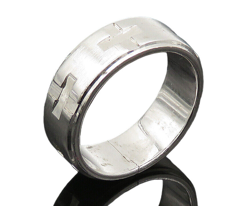 925 Sterling Silver  Vintage Shiny Cross Pattern Band Ring Sz 8.5  RG20705
