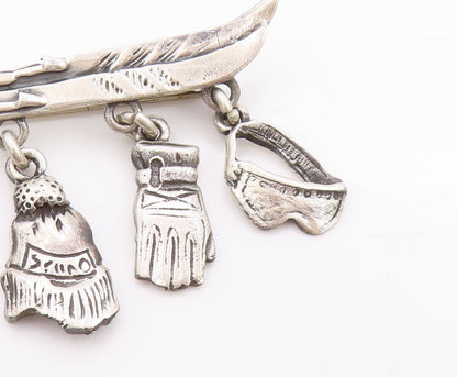 925 Sterling Silver Vintage Brooch Charming Hanging Winter Snow Skis  BP11787