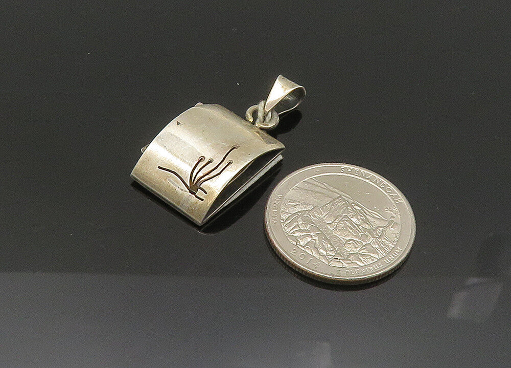 925 Sterling Silver  Vintage Petite Cutout Detail Shiny Dome Pendant  PT16585