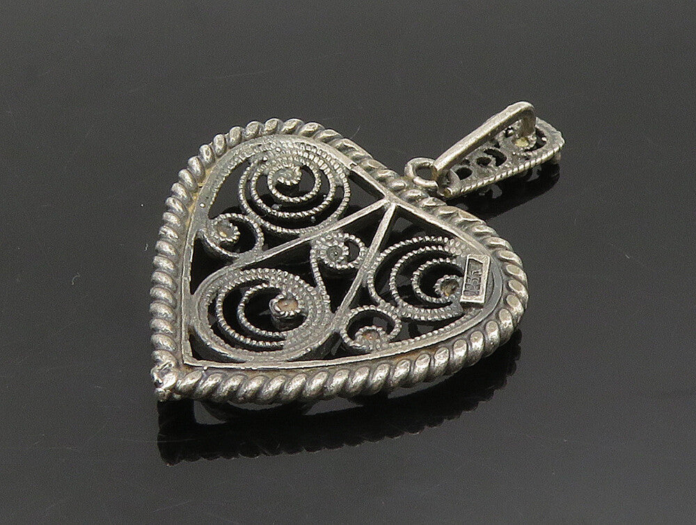 925 Sterling Silver  Vintage Beaded Twisted Spiral Love Heart Pendant  PT20154