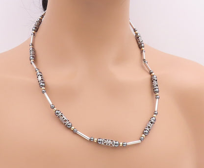 925 Sterling Silver Vintage Necklace Two Tone Hematite Bead & Barrel Tube NE4132