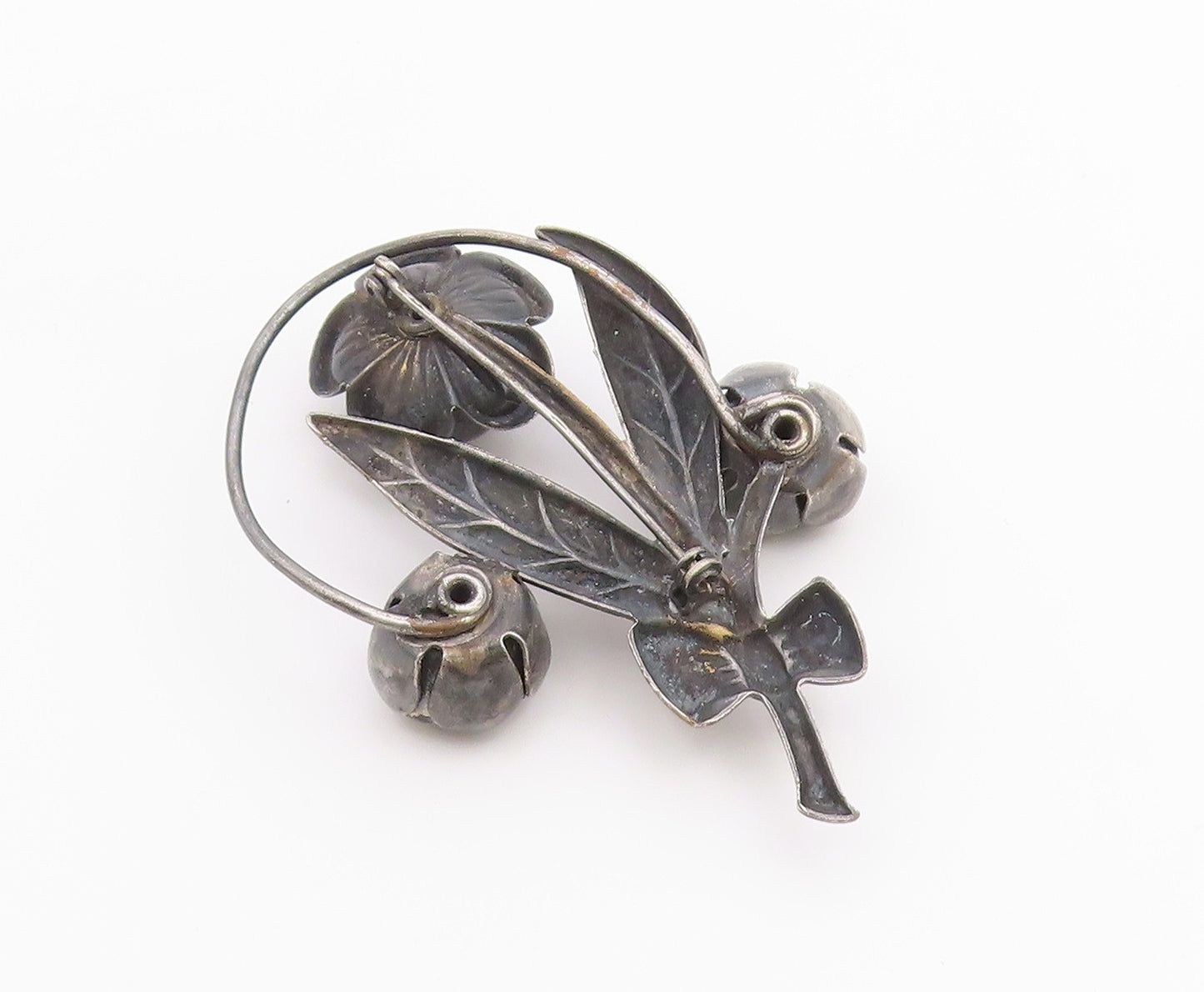 925 Sterling Silver  Vintage Oxidized Sculpted Flower Bunch Brooch Pin  BP3330