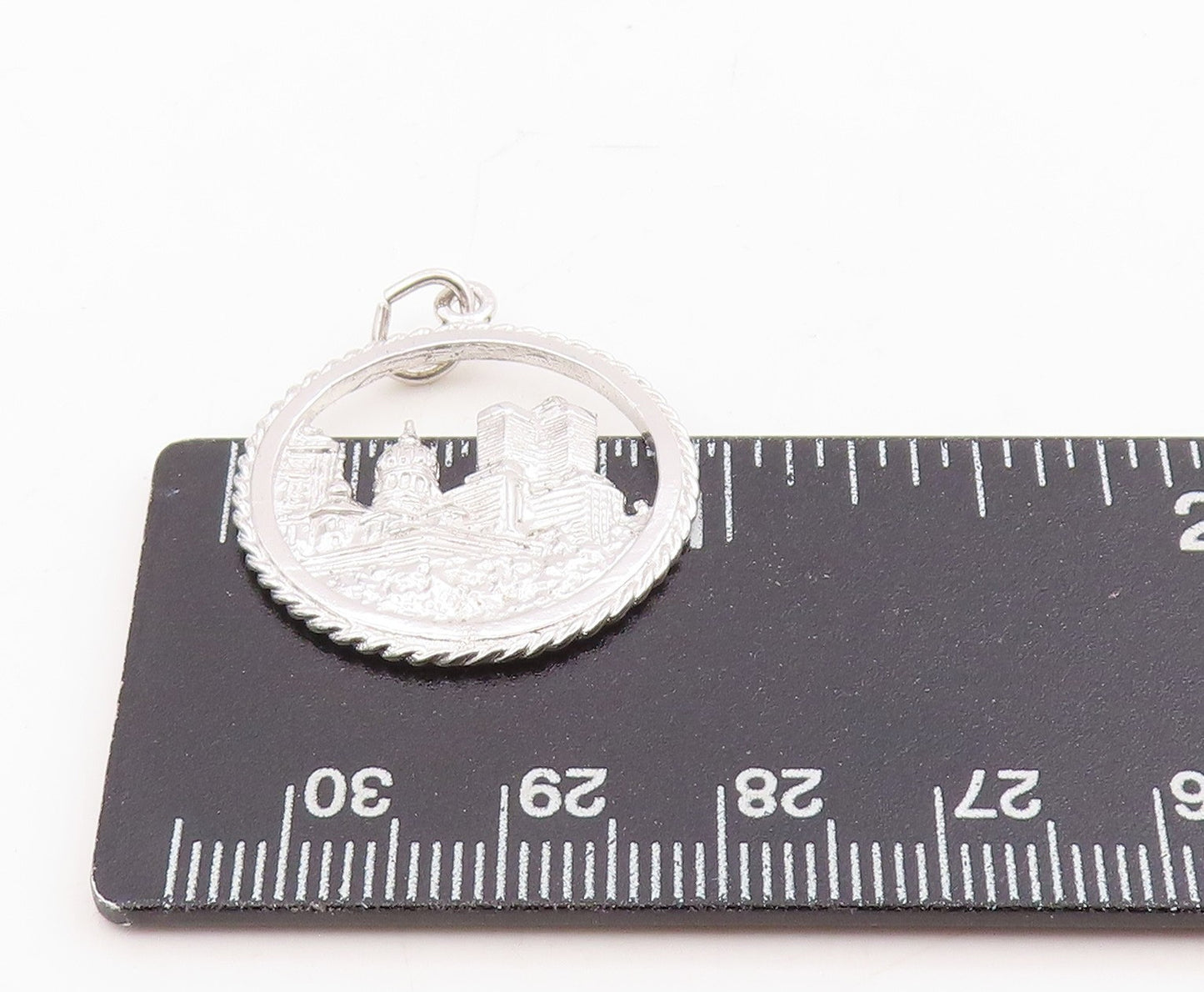 925 Sterling Silver Vintage Pendant Montreal Cityscape Souvenir Charm  PT25757