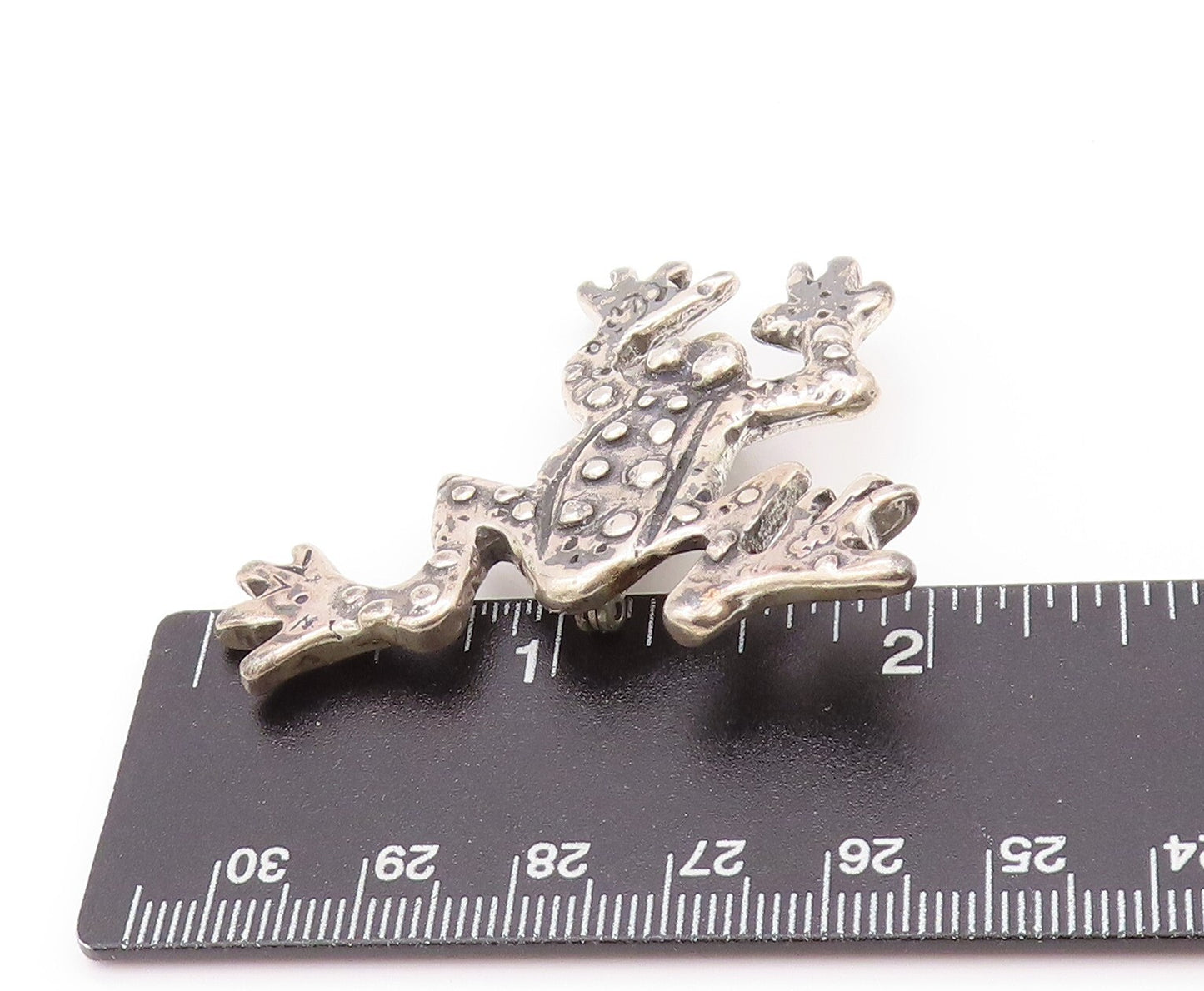 925 Sterling Silver Vintage Brooch Dark Tone Antique Carved Frog  BP11527