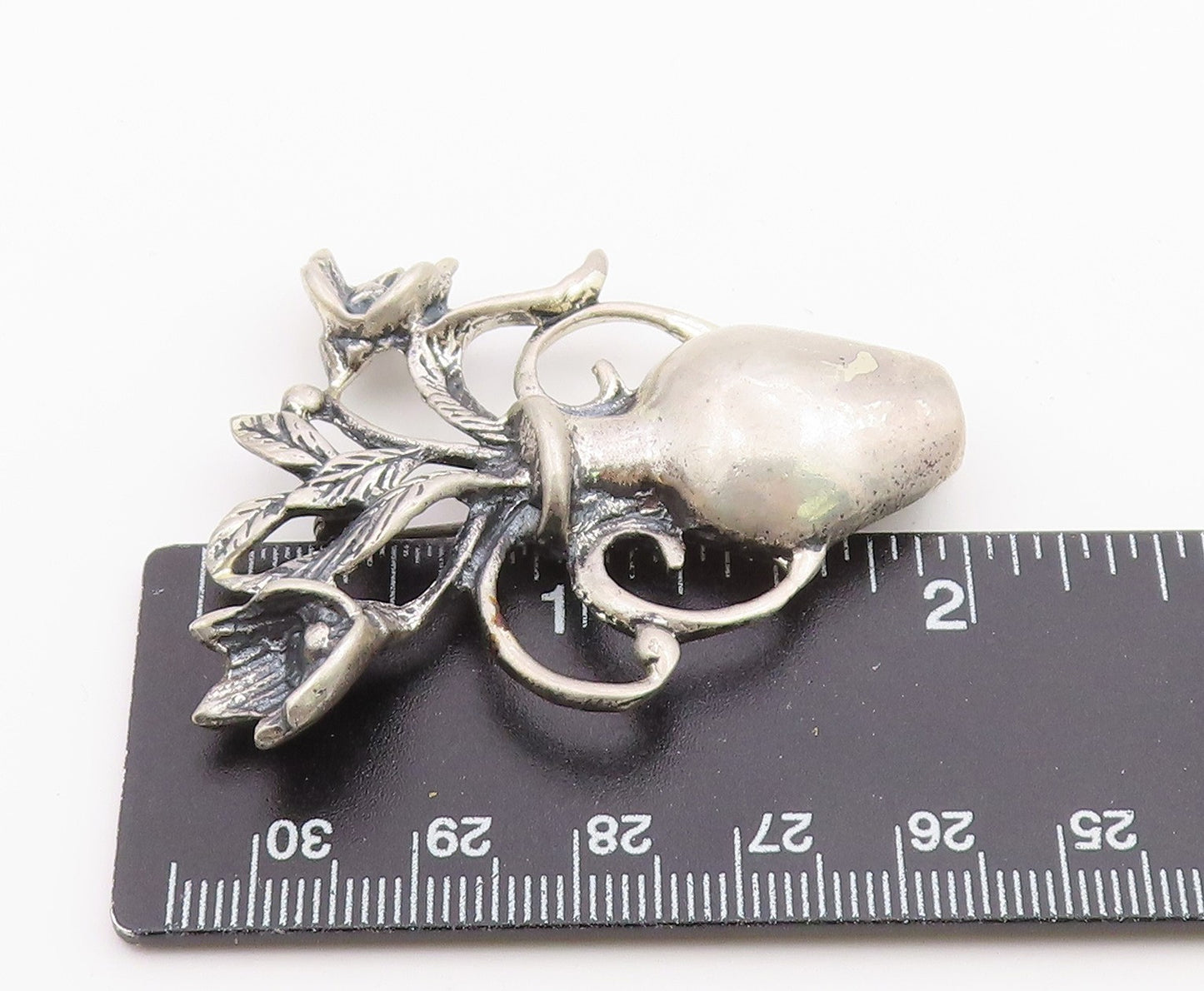 925 Sterling Silver  Vintage Oxidized Vase Of Flower Motif Brooch Pin  BP6324