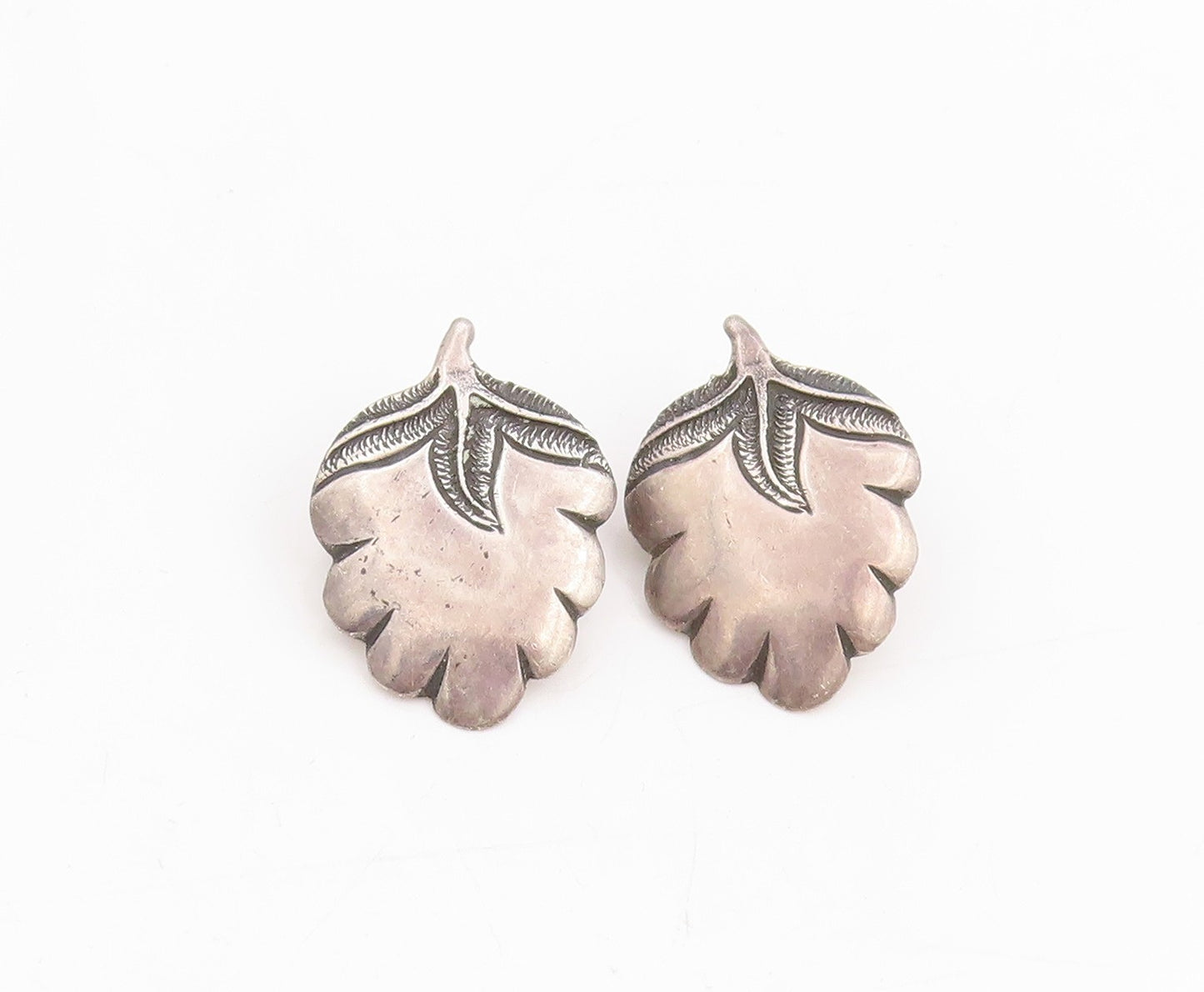 925 Sterling Silver Vintage Earrings Dark Tone Botanical Leaf Clip On  EG13753