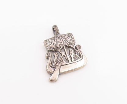 925 Sterling Silver Vintage Pendant Classic Etched Viking Ship Charm  PT26138