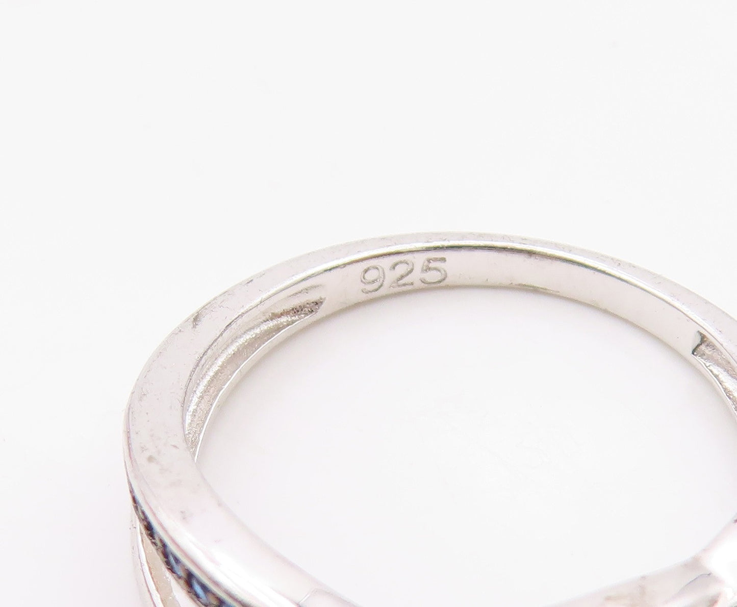 925 Sterling Silver Vintage Ring Elegant Blue CZ Crossover Band  Sz 6  RG36338