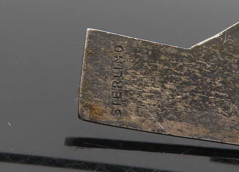 925 Sterling Silver  Vintage Smooth Dark Tone R Initial Lapel Pin  TR2861