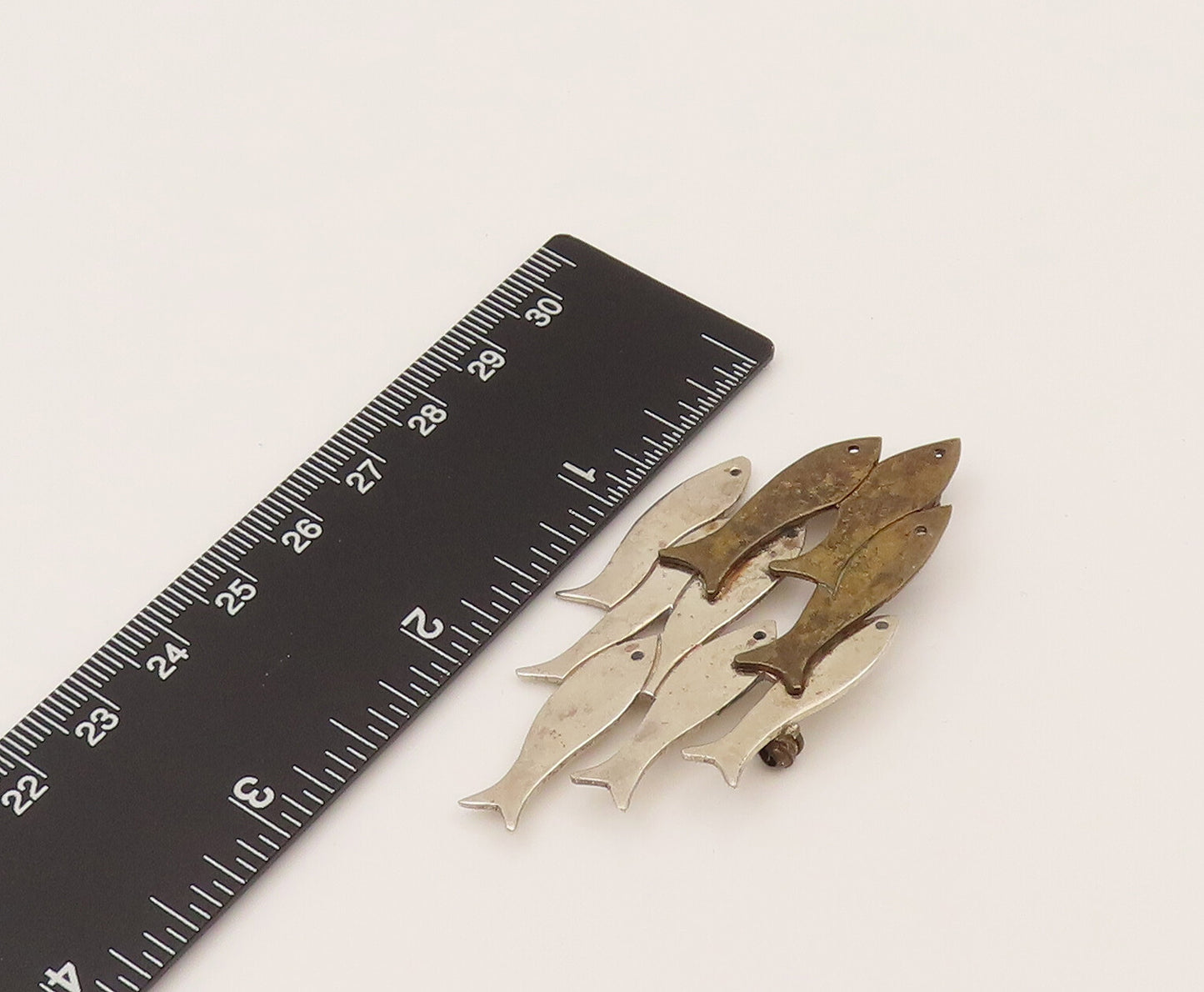 MEXICO 925 Silver  Vintage Two Tone Swimming Fish Family Brooch Pin  BP10237
