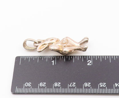 925 Sterling Silver  Vintage Shiny Hollow Kangaroo Animal Pendant  PT19790
