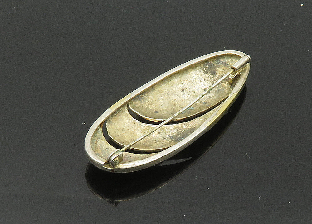 DESIGNER 925 Silver  Vintage Two Tone Cutout Design Oval Brooch Pin  BP8275