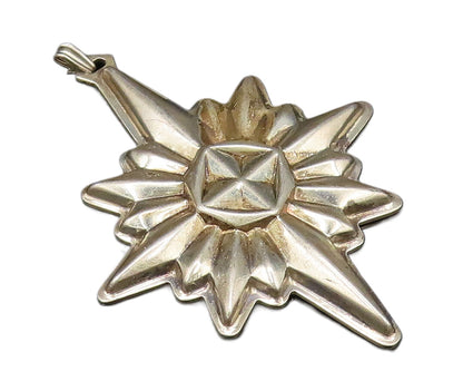 REED & BARTON 925 Silver  Vintage Christmas Star Ornate Pendant  PT21673