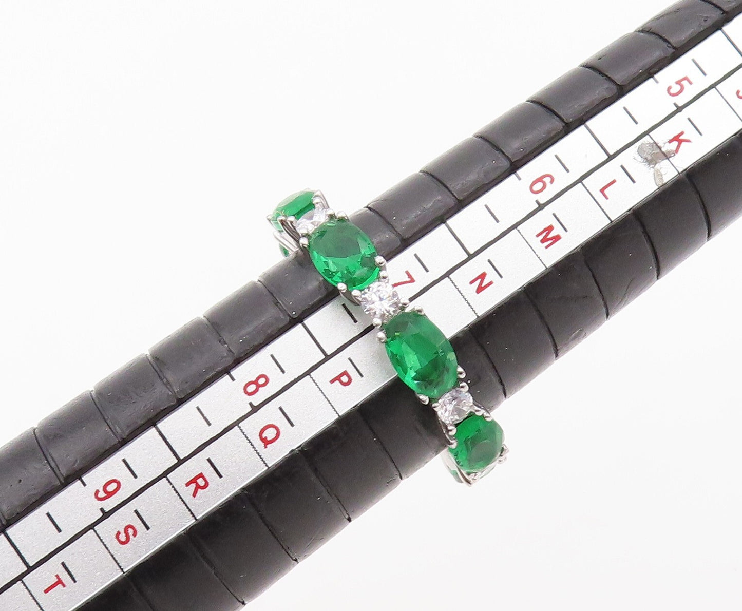 925 Sterling Silver Vintage Ring Oval Cut Green & White CZ 360 Band Sz 7 RG30513