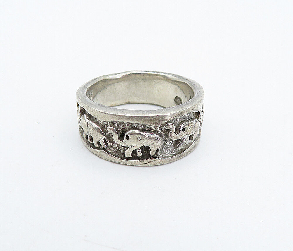 925 Sterling Silver Vintage Raised Elephant Pattern Band Ring Sz 6.5 RG4884