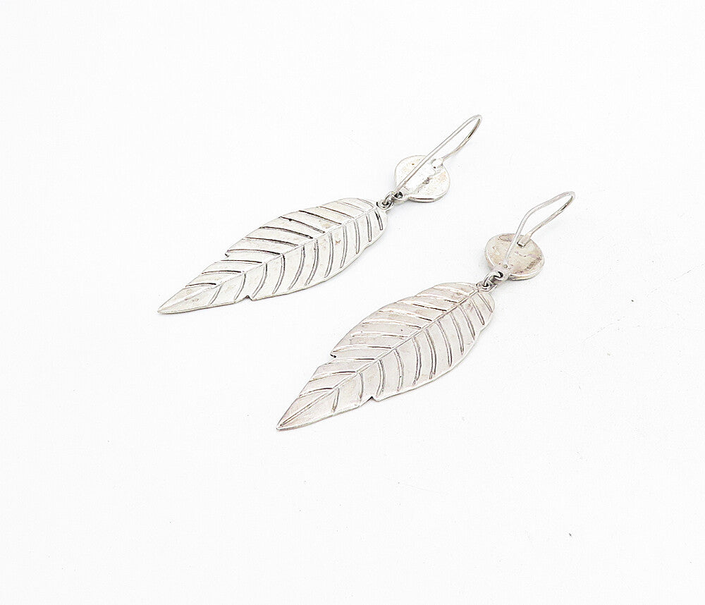 925 Sterling Silver  Vintage Shiny Feather Motif Dangle Earrings  EG4433